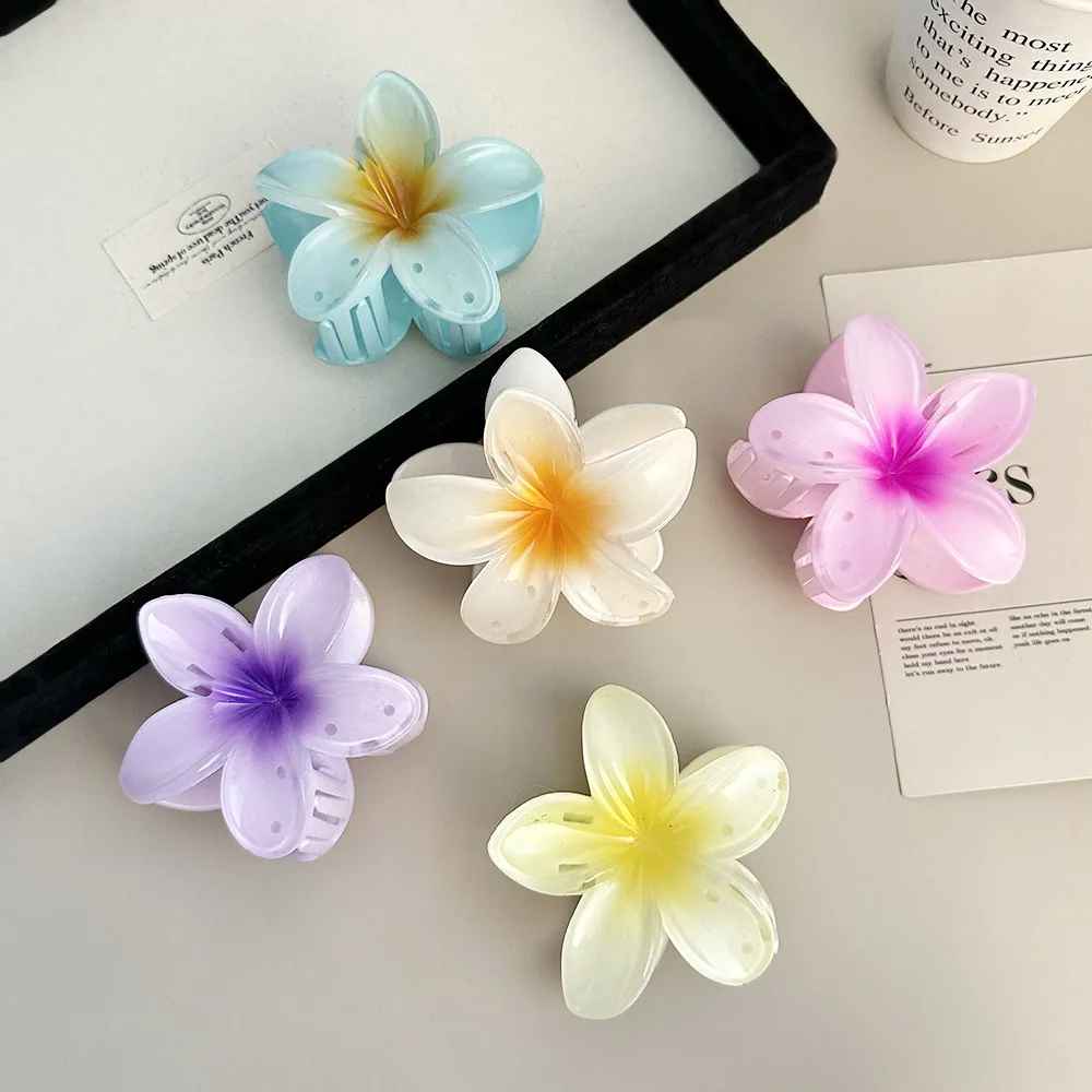 Beau® Summer Blossom Clips